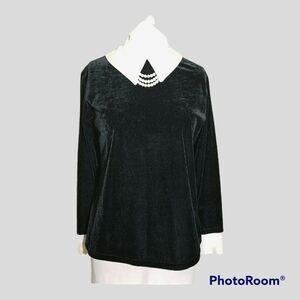 Vintage Top Womens Size 10P Black Velvet White Collar Goth Shirt Dark Academia
